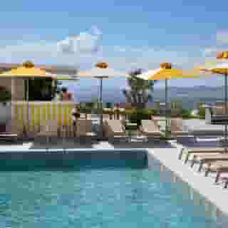 St. George Lycabettus, 2 of 5