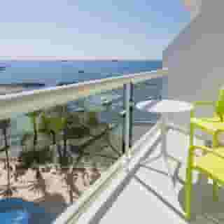 The Ibiza Twiins, 5 of 5