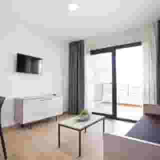 MC Maryciel Apartments, 4 of 5