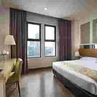 Transit Kuala Lumpur, 3 of 5