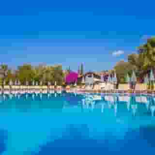 Sundia By Liberty Suncity, 3 of 5