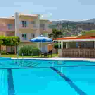 Manolis Apartments, 2 of 5