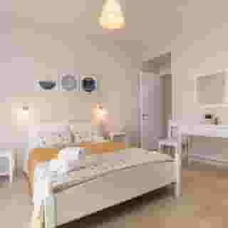 Bella Vista Hotel & Studios, 4 of 5