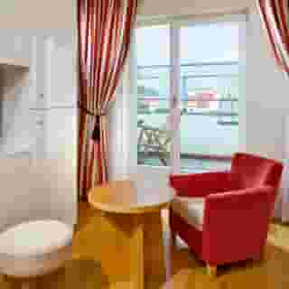 Mamaison Hotel Riverside Prague, 2 of 5