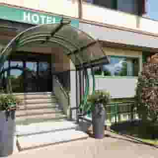 Hotel King, 6 of 6
