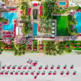 Acqualina Resort and Residences on the Beach, 2 of 5