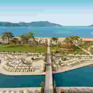 Liberty Signa, 2 of 5