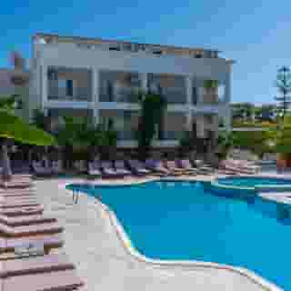 Mojo Hotel Laganas, 2 of 5