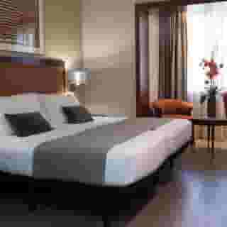 Abba Balmoral, 3 of 5