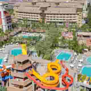 Royal Dragon Hotel, 3 of 5