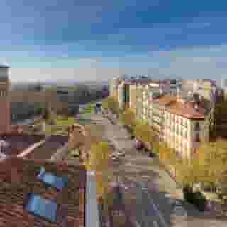 H10 Puerta de Alcala, 1 of 5