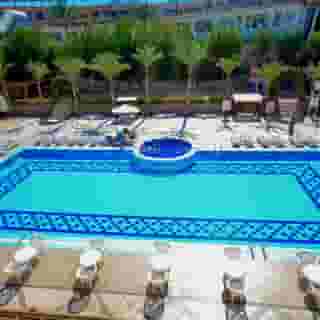 Falcon Naama Star, 5 of 5