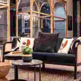 Maisons du Monde Hotel & Suites Marseille, 2 of 3