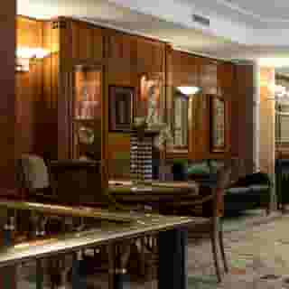 Hotel Capitol, 1 of 5