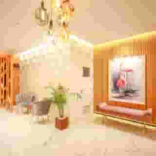 Flamant Rose, 1 of 5