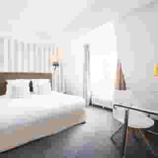 Hotel des Batignolles, 5 of 5