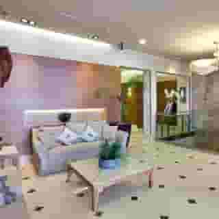 Hotel Sterling, 2 of 5