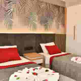 Gurol Apartments And Aqua, 2 of 5