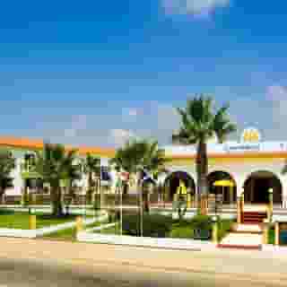 Cosmelenia Apartments, 4 of 5