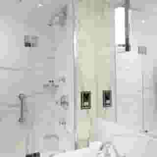 The Athenaeum Hotel & Residences, 3 of 5