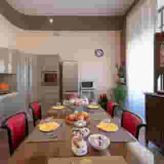 B&B Central Station, 1 of 5