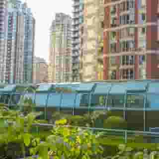 Rosedale On Robson Suites Hotel, 2 of 5