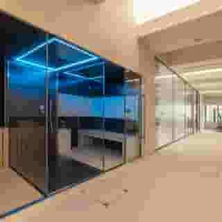 Luster Hotel, 1 of 5