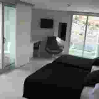Agora Hotel, 4 of 5