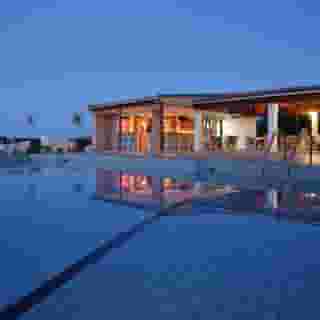 Mareva Apartments, 6 of 6
