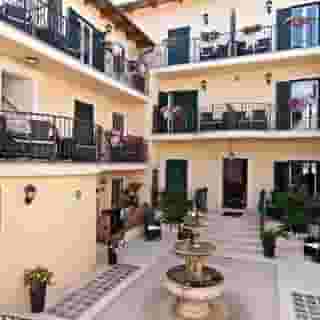 Aurelia Vatican Apartments, 3 of 5