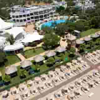 Latanya Park Resort, 2 of 5