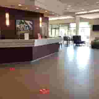 Executive Suites Hotel Metro Vancouver Burnaby, 3 of 5