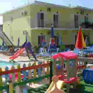 Amadeus Hawai Studios & Apartments, 2 of 5