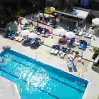 Happy Apartments, 3 of 5