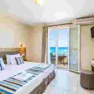 Theo Star Beach Apartments, 2 of 5