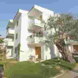 Flora Aparthotel, 2 of 5