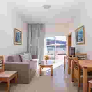 Servatur Sunsuite Royal, 3 of 5