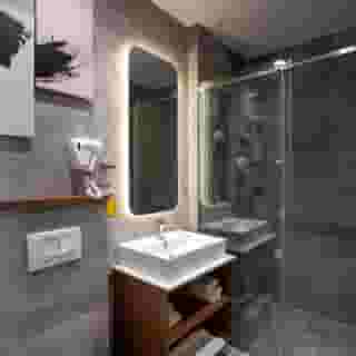 Maison Royale, 1 of 5