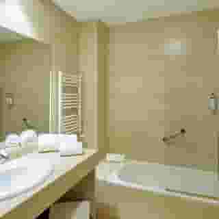 Sercotel Sant Boi, 2 of 5