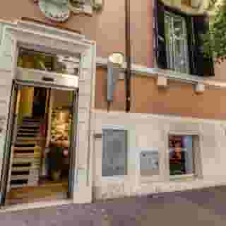 Hotel Franklin feel the sound, 1 of 5