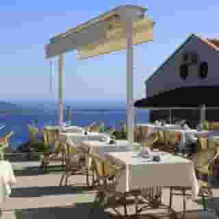 Golden Life Heights Deluxe Suite Hotel - Adults Only, 3 of 5