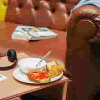 Room00 Salvador, 4 of 5