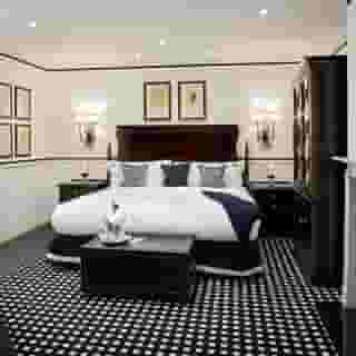 Hotel 41, 4 of 5