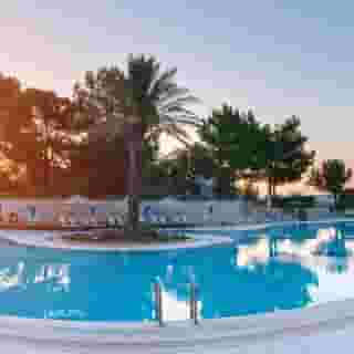 X Life Hotel - Adults Only (15+), 2 of 5