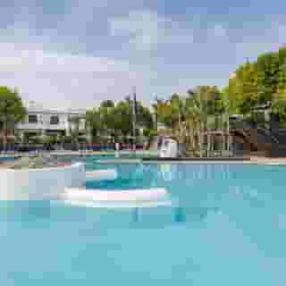 THB Royal, 2 of 5
