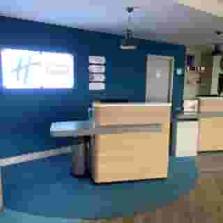 Holiday Inn Express Manchester - Trafford City, 2 of 5