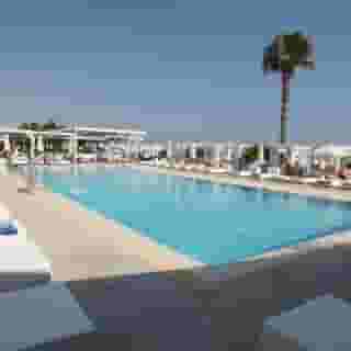 Silver Sands Beach Hotel, 2 of 5
