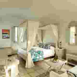 Pantheon Deluxe Villas, 2 of 5