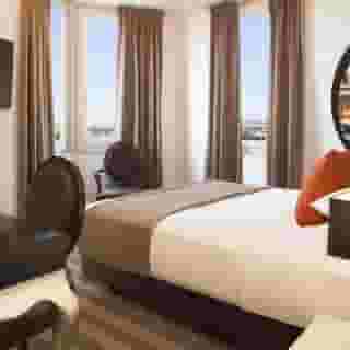 Executive Hotel, 2 of 5