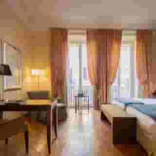 Rose Garden Palace, 3 of 5